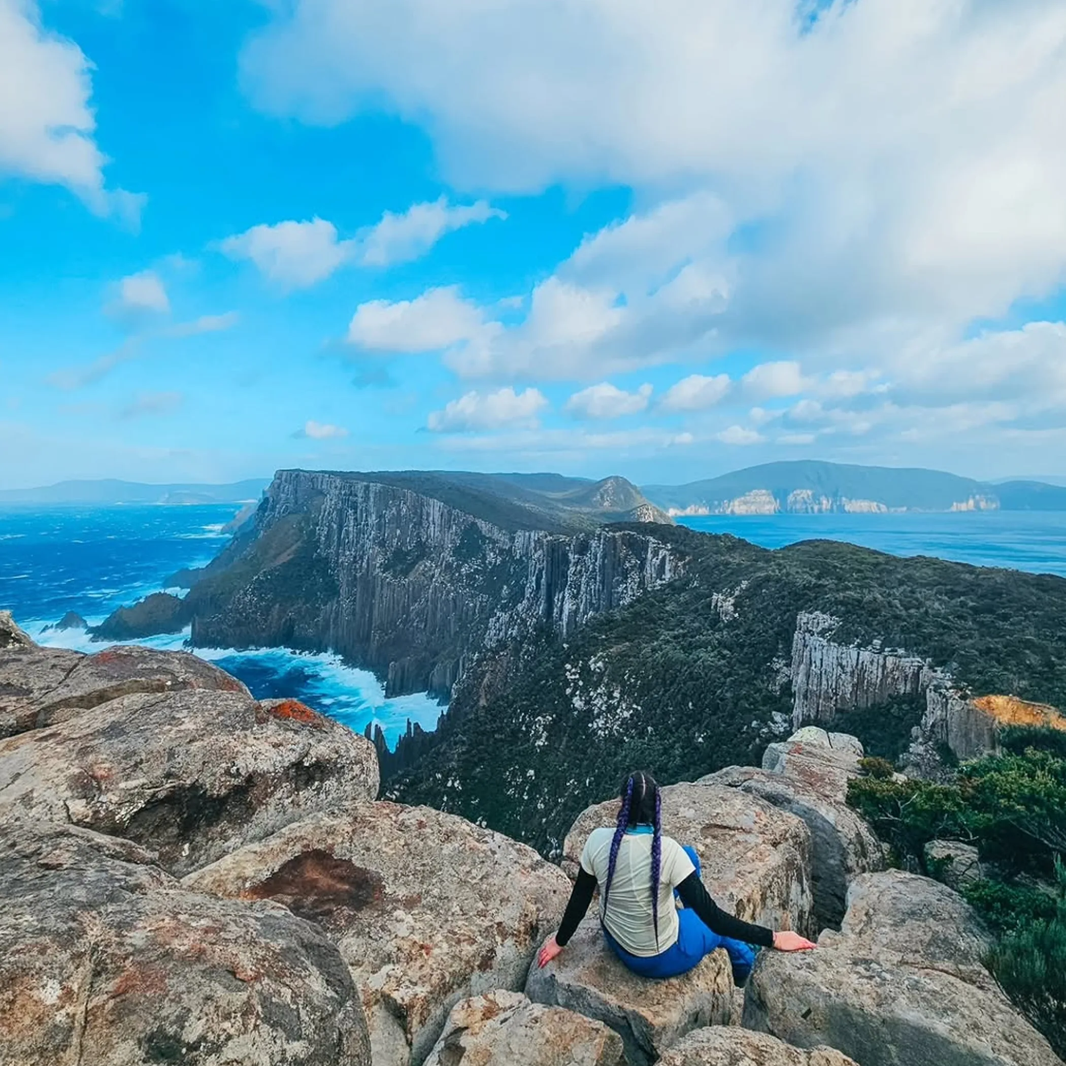 hiker on australian national park trail
